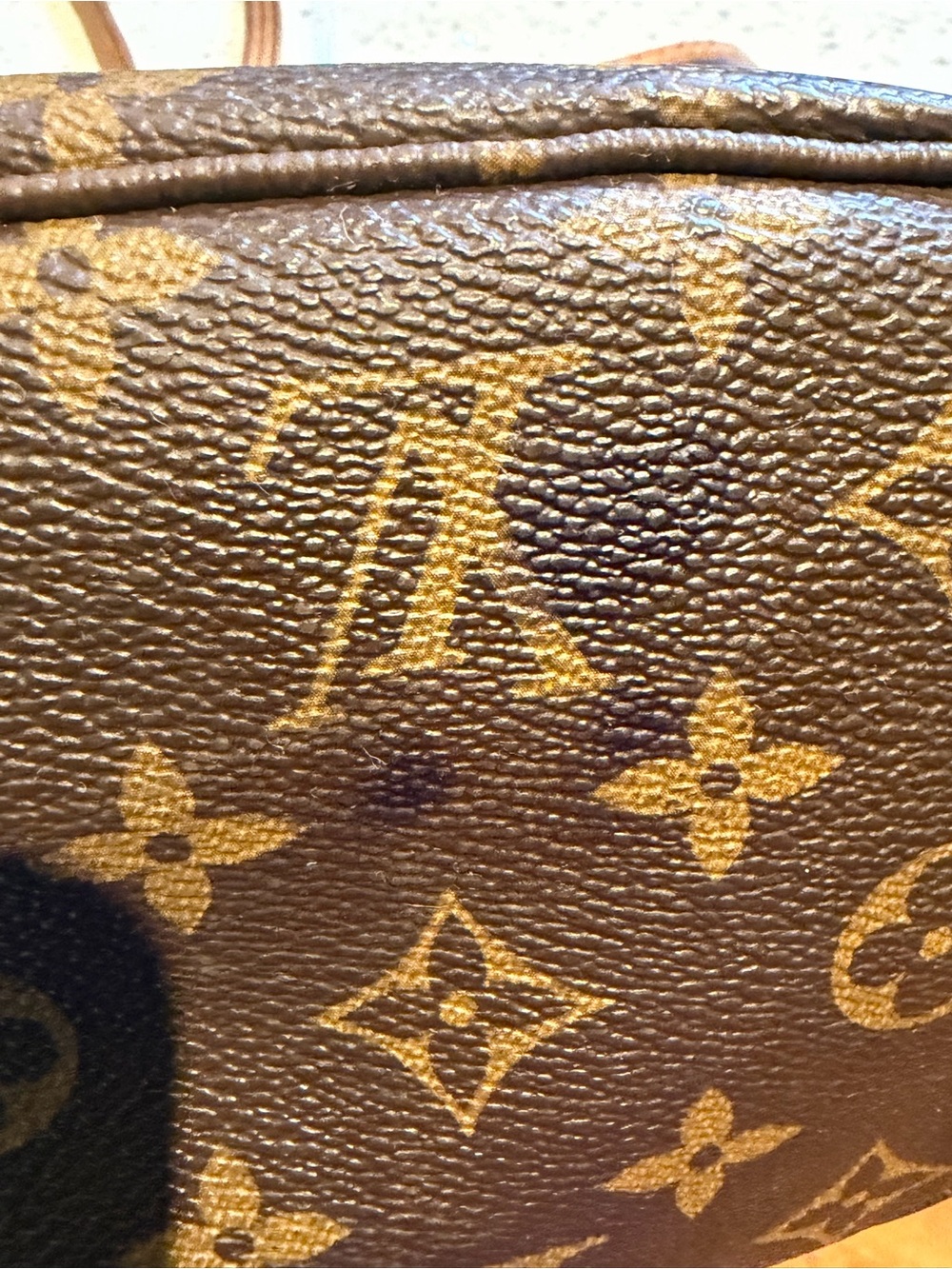 Louis Vuitton Monogram Neverfull PM Canvas Tote with Tan Trim - Picture 13 of 14